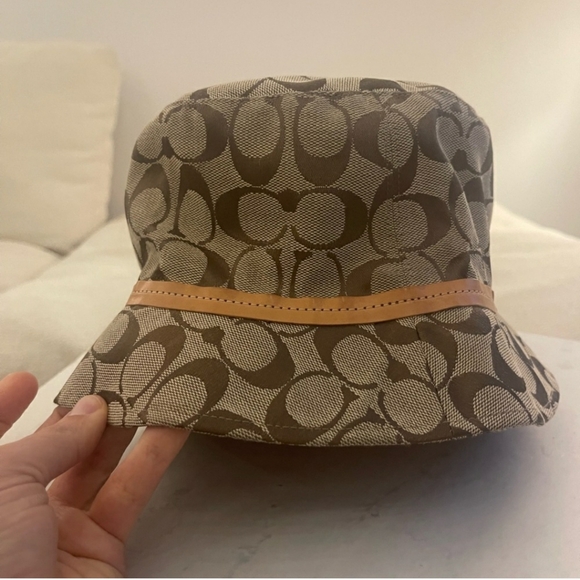 COACH VINTAGE BUCKET HAT - Picture 4 of 7